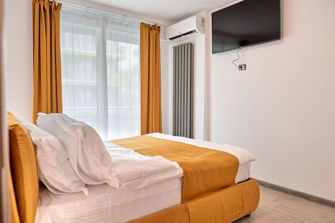 Opal Luxury Apartment 92 Spa N Pool Beach Resort Năvodari Exteriör bild