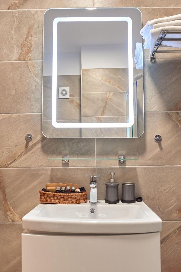 Opal Luxury Apartment 92 Spa N Pool Beach Resort Năvodari Exteriör bild