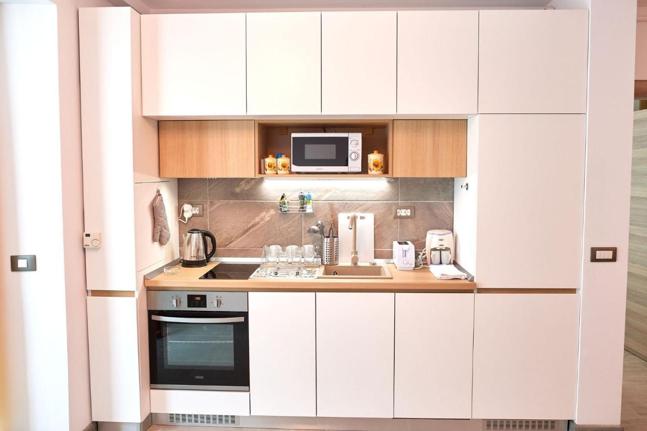Opal Luxury Apartment 92 Spa N Pool Beach Resort Năvodari Exteriör bild